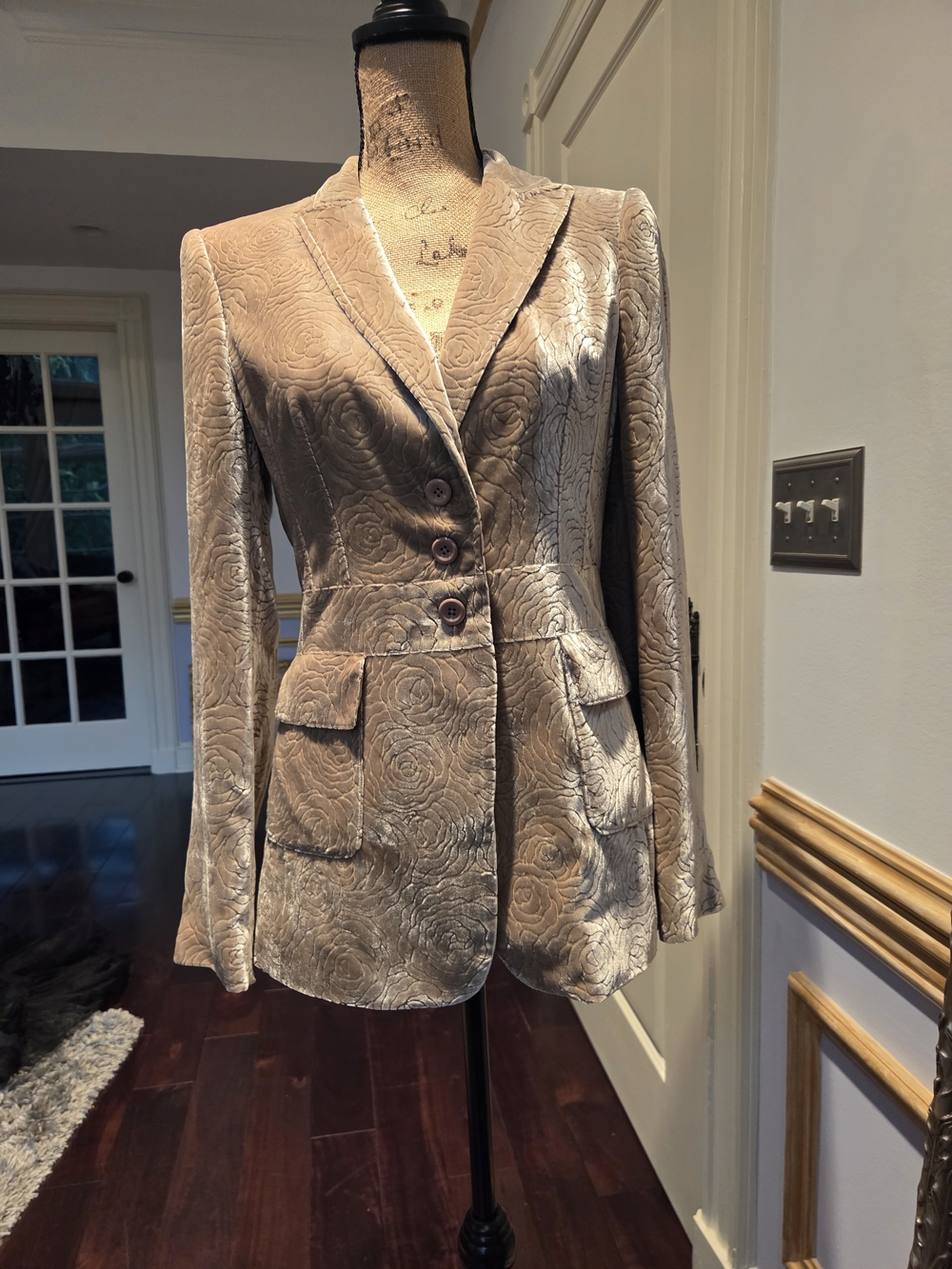 Calvin Klein Velvet  Floral-Embossed Tailored Blazer 6